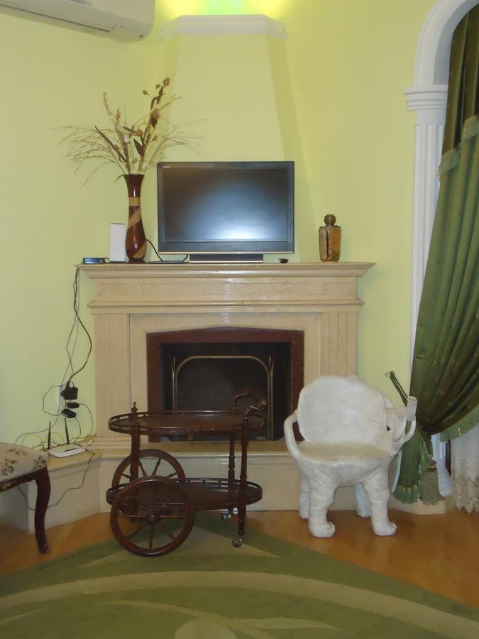 Bed and Breakfast Albatros Tbilisi Zewnętrze zdjęcie