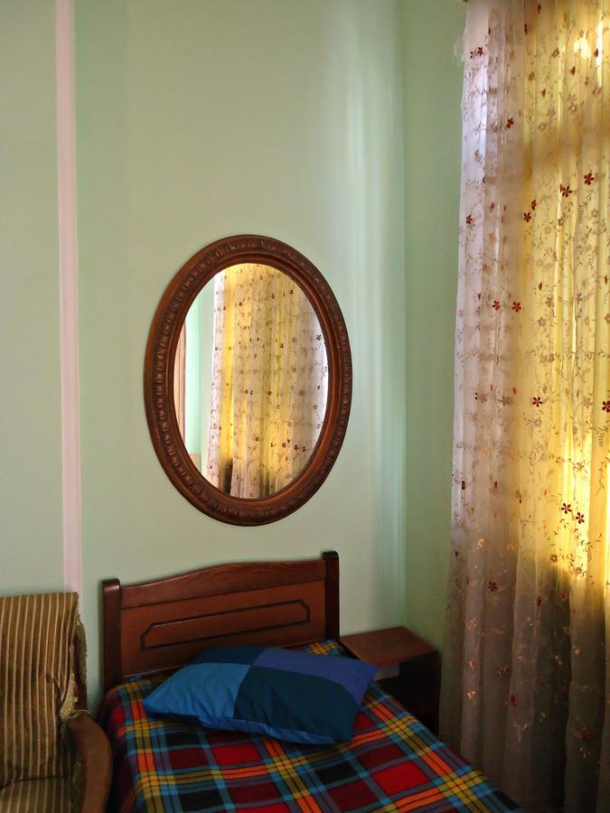 Bed and Breakfast Albatros Tbilisi Zewnętrze zdjęcie